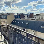 Cosy T2 Apartment With Balcony, Goncourt, Paris 10